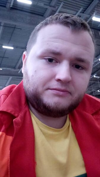  ,   Artem, 31 ,   ,   , c 