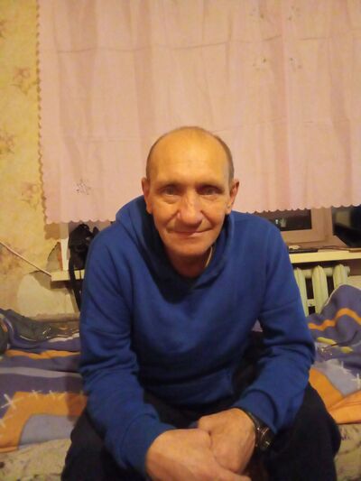  ,   Alex, 47 ,   ,   