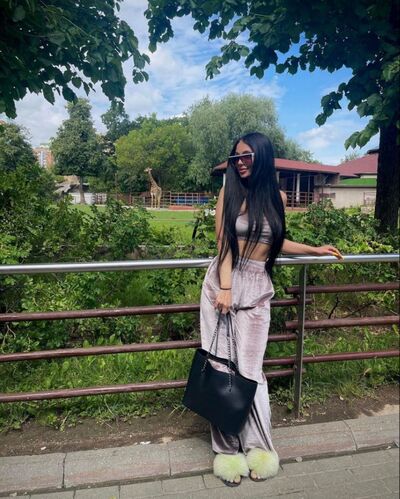  ,   Diana, 26 ,   ,   