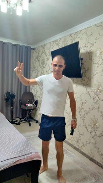  ,   Victor, 38 ,   ,   , c , 