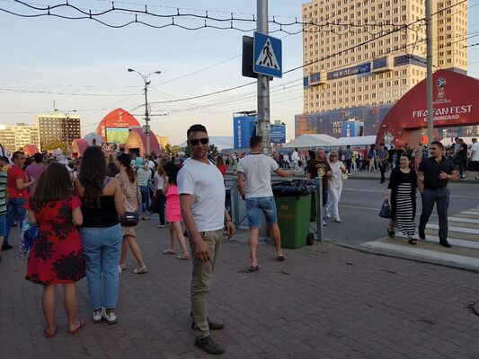  ,   Igor, 42 ,   ,   , c , 