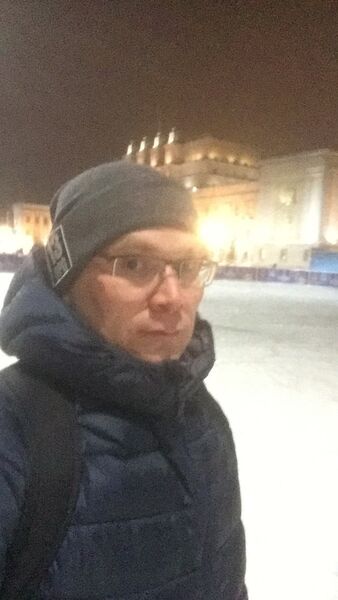  ,   Nikita, 38 ,   