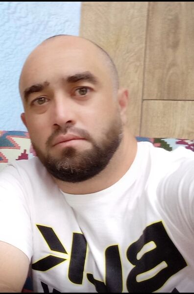  ,   Magomed, 37 ,   ,   , c 