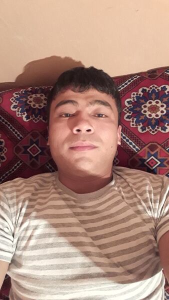  ,   Iskandar, 35 ,   ,   