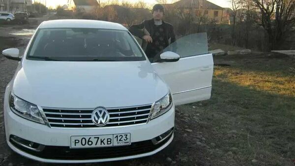  ,   Ruslan, 35 ,   ,   