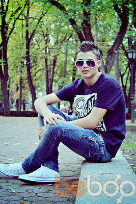  ,   Petru, 33 ,   