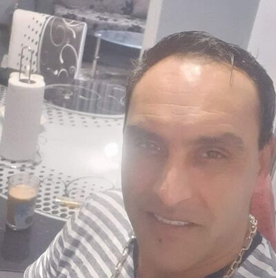  ,   Aleksandar, 44 ,   ,   