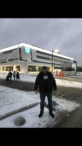  ,   Leonid, 49 ,   ,   