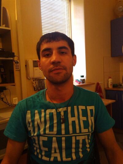  ,   Rustam, 37 ,   ,   , c 