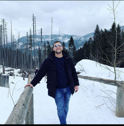  ,   Stas, 28 ,   ,   