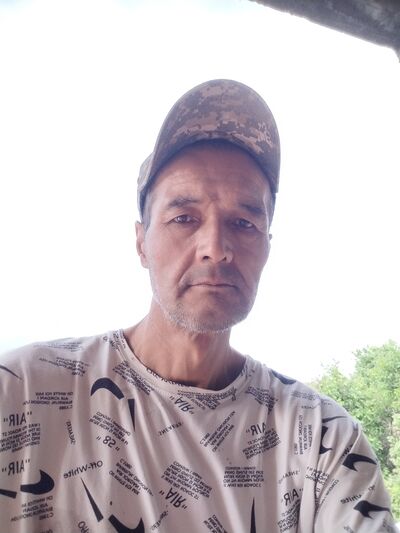  ,   Sanjarbek, 51 ,   c 