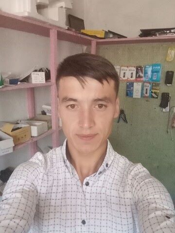  ,   Muhriddin, 28 ,   ,   
