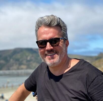  ,   Bernard, 60 ,   ,   