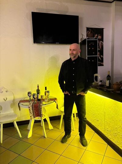  ,   David, 41 ,   ,   , c 