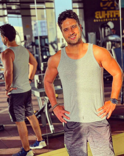  ,   Maron, 39 ,   ,   , c 