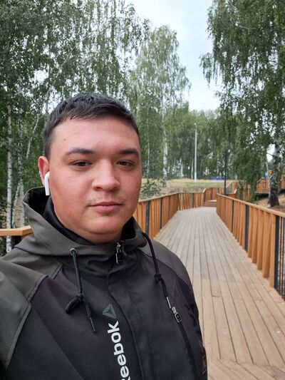 ,   Denis, 22 ,   ,   