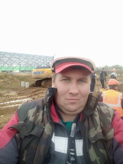  ,   Alexander, 37 ,     , c 