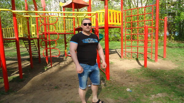  ,   Alexandru, 42 ,   ,   , c 