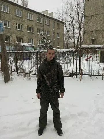  32628598  , 37 ,    