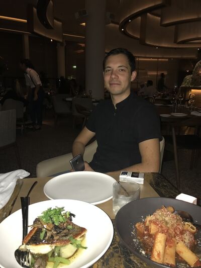 ,   Igor, 39 ,   ,   , c 