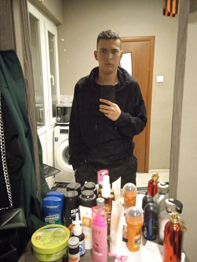  ,   Alexander, 22 ,   ,   , c 