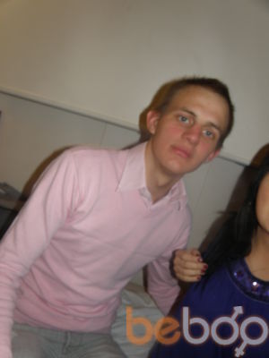 ,   Nauris, 33 ,   
