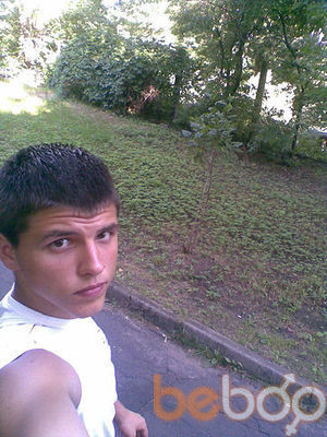  1903098  Pavel, 33 ,    