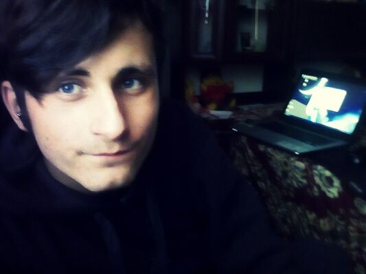 -,   IhorFox, 27 ,   ,   , c 