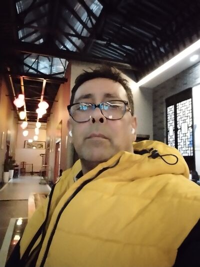  ,   Zoran, 49 ,   ,   , c 
