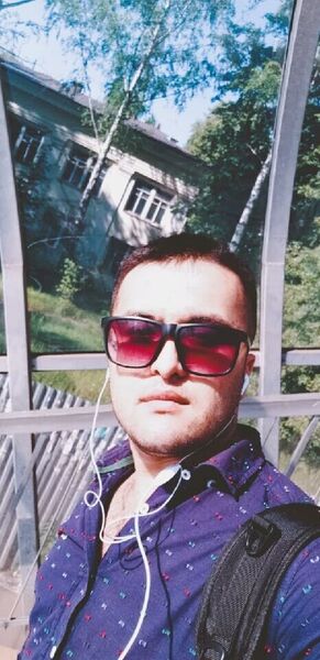  ,   Muslim, 33 ,     , c 