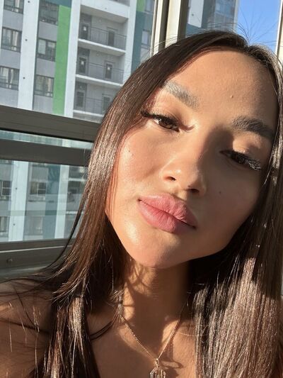  ,   Lina, 25 ,   ,   