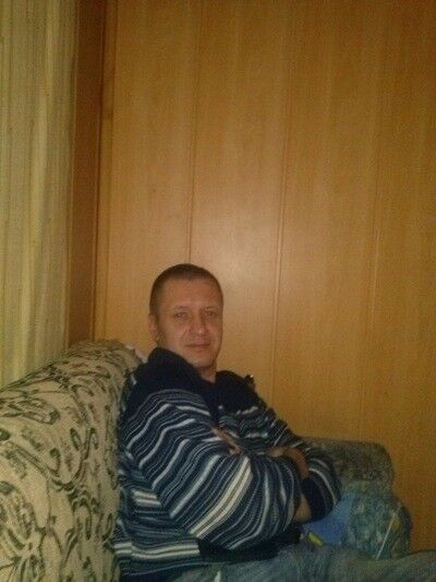  16060918  Oleg, 46 ,    