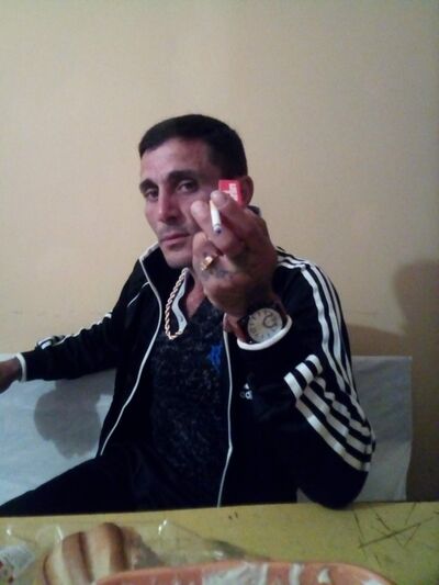  ,   Hovo, 42 ,   ,   