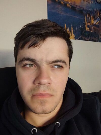  ,   Alex, 33 ,   ,   