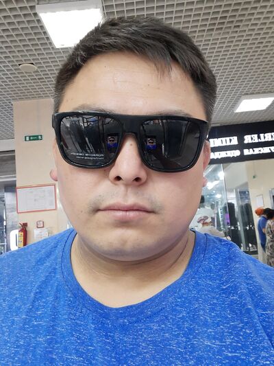  ,   Nurlan, 32 ,   ,   