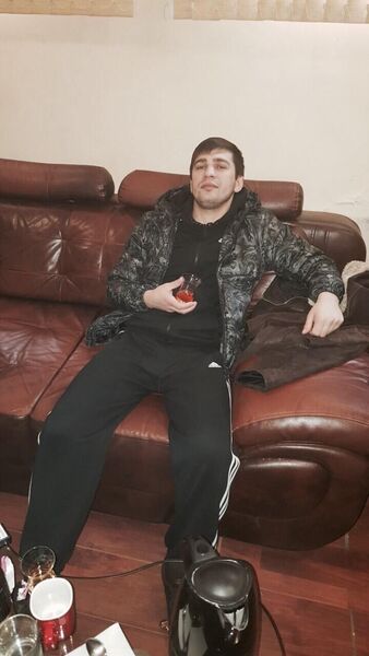  ,   Zaur, 35 ,   ,   , c 