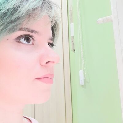 ,   Marina, 34 ,  