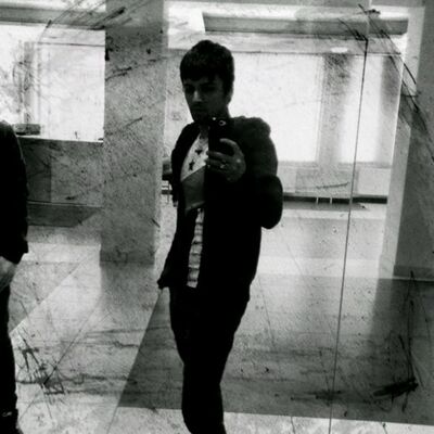  -,   , 32 ,   