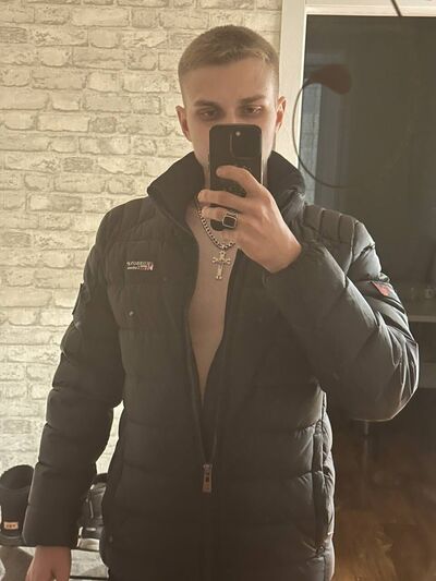  ,   Aleksey, 21 ,   c 