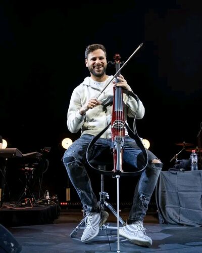  ,   Hauser, 51 ,   ,   