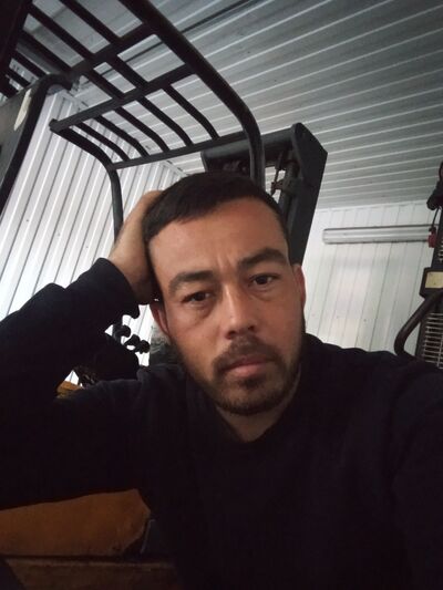  ,   Jaloliddin, 29 ,   ,   