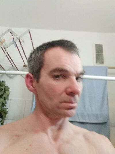  ,   Robert, 48 ,   ,   , c 