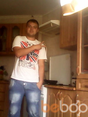  ,   Vadim, 38 ,   