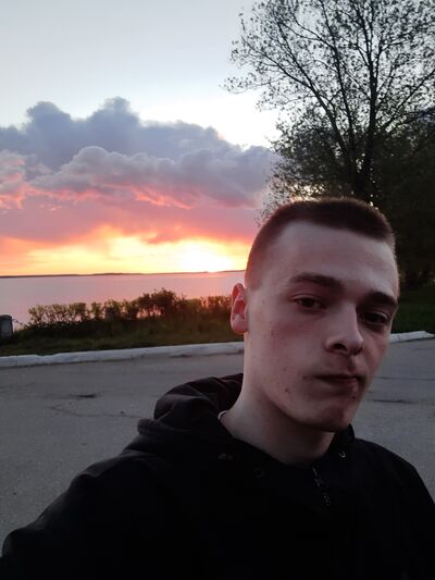  ,   Ivan, 23 ,   ,   