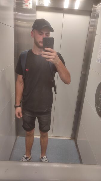  ,   Yevgeniy, 25 ,     , 