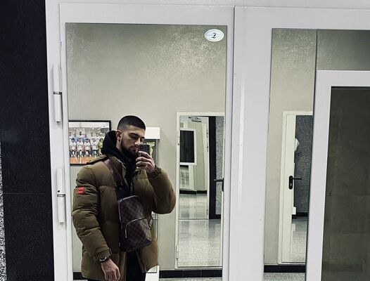  ,   Armen, 22 ,   ,   