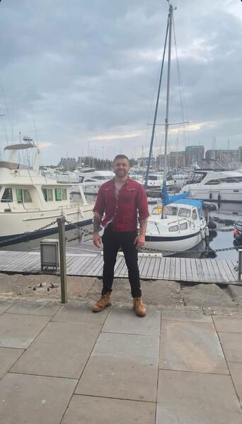  ,   Joe, 48 ,   ,   