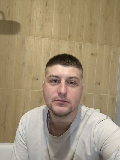  ,   Zhenya, 30 ,   ,   , c , 
