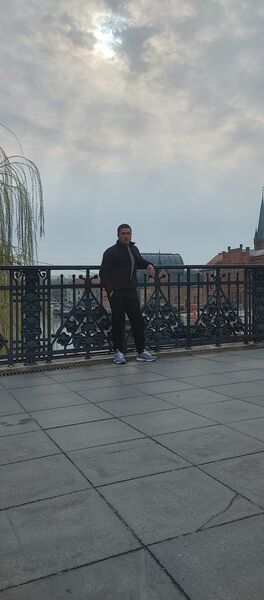 ,   Ibrohim, 33 ,   ,   