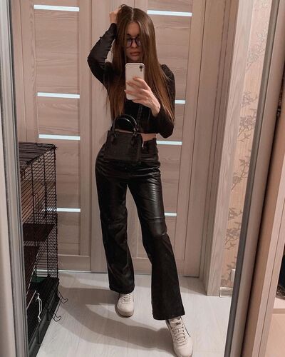  ,   Lina, 28 ,   ,   